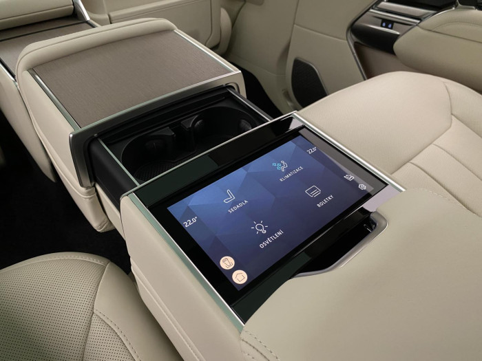 Land Rover Range Rover P530 AUTOBIOGRAPHY REZERVACE