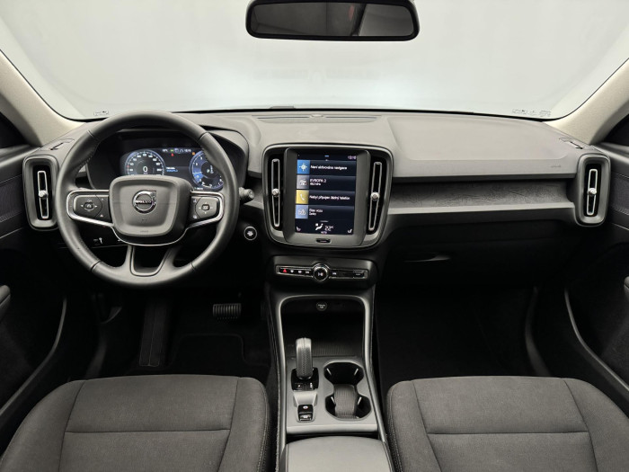 Volvo XC40 T2 MOMENTUM AUT CZ 1.maj. 1.5 Momentum