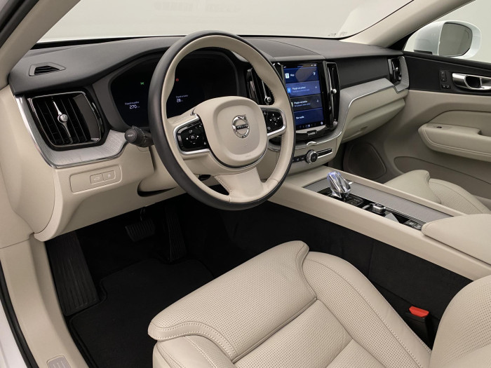 Volvo XC60 T6 AWD PLUS BRIGHT AUT 1.maj