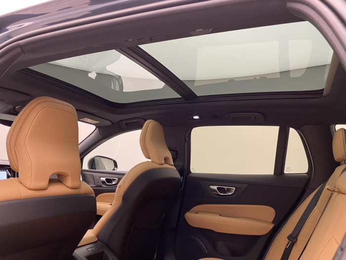 Volvo V60 B4 AUT DARK PLUS