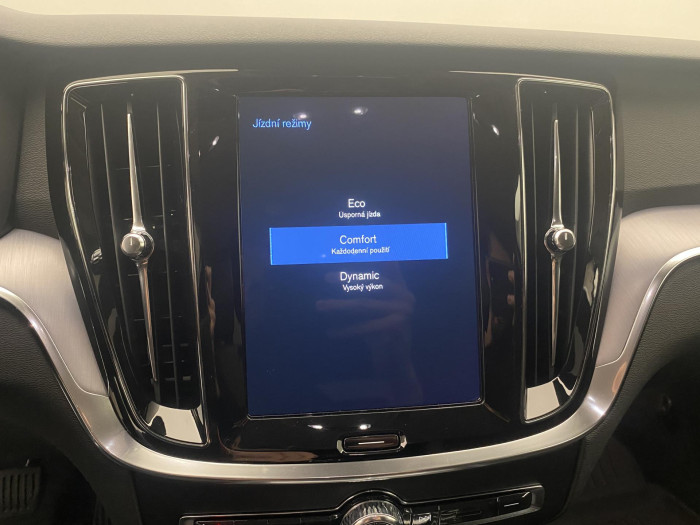 Volvo V60 D4 MOMENTUM AUT 2.0 d Momentum