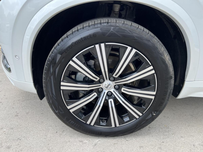 Volvo XC90 B5 AWD BRIGHT PLUS 7MÍSTNÁ AUT