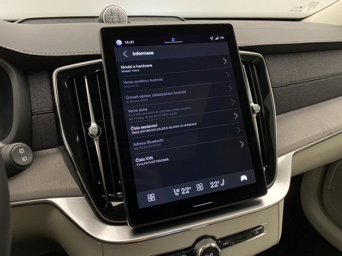 Volvo XC90 T8 AWD RECHARGE BRIGHT PLUS 7m