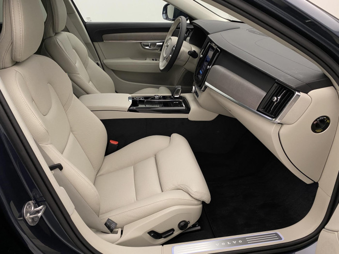 Volvo V90 T6 AWD Plug-in BRIGHT PLUS