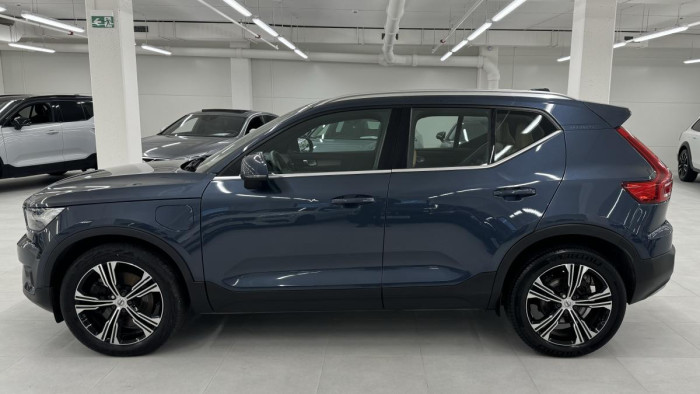 Volvo XC40 T5 TWINe INSCRIPTION REZERVACE