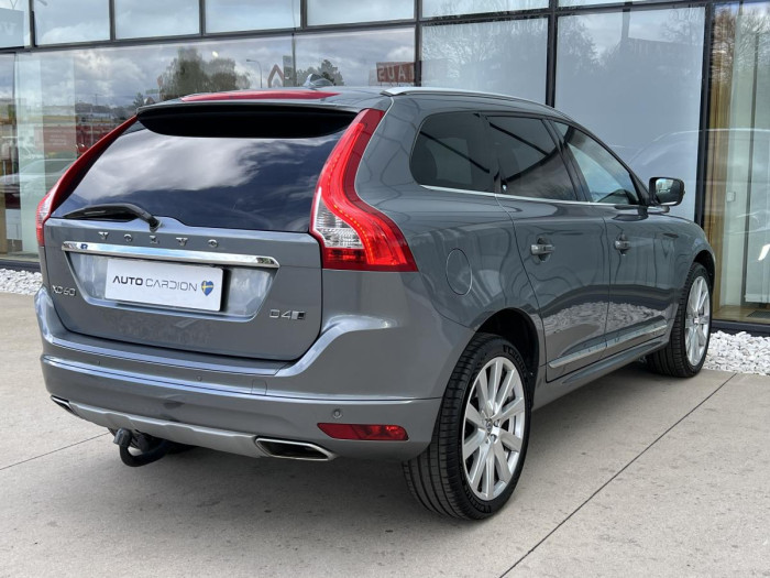 Volvo XC60 D4 AWD SUMMUM Aut 2.4 d Summum