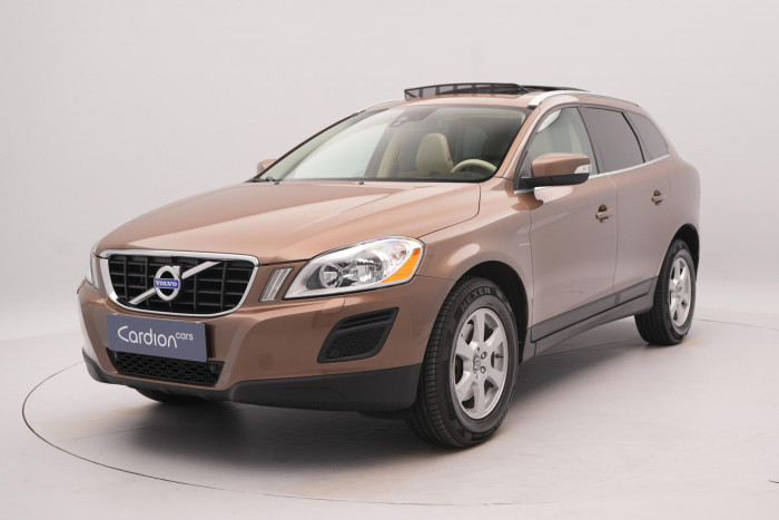 Volvo XC60 AWD MOMENTUM 3.2 Momentum