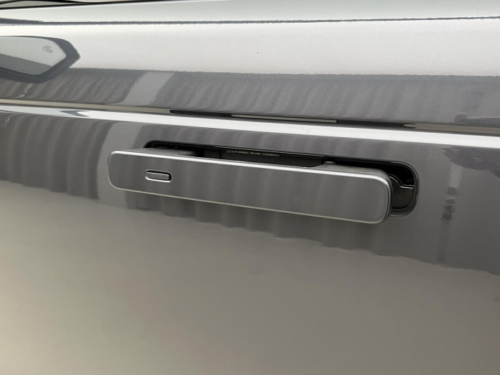 Land Rover Range Rover Velar P250 DYNAMIC SE AWD AUT CZ 2.0 Dynamic SE