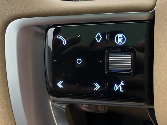 Land Rover Range Rover P550e AUTOBIOGRAPHY SWB