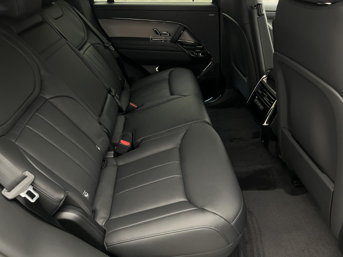 Land Rover Range Rover Sport D300 DYNAMIC SE AWD Aut 3.0 d Dynamic SE