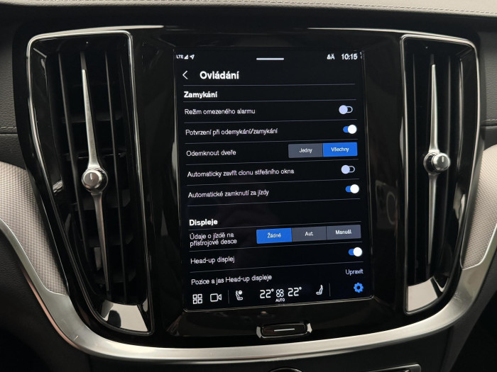 Volvo V60 B4 ULTIMATE DARK AUT