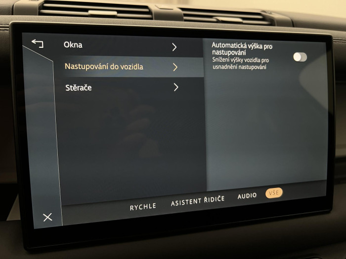 Land Rover Defender 110 D200 S AWD Aut 3.0 d