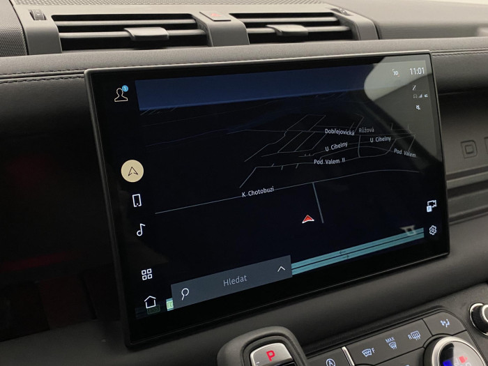 Land Rover Defender D250 X-DYNAMIC SE REZERVACE 3.0 d Dynamic SE