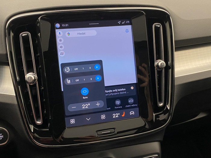 Volvo XC40 B3 AUT DARK PLUS