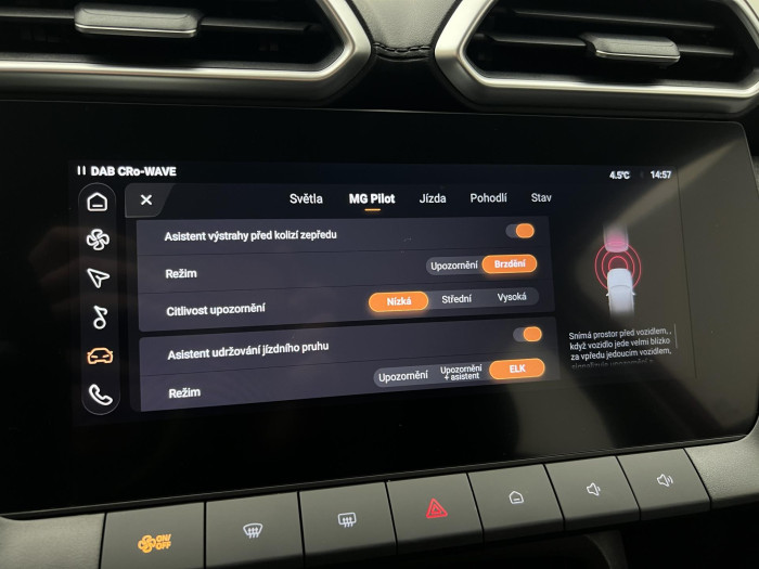 MG ZS 1.5 EXCITE CZ 1.maj.