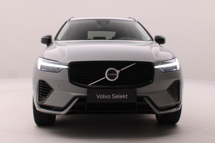 Volvo XC60 T6 AWD PLUG-IN DARK PLUS CZ