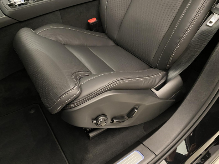 Volvo XC90 T8 AWD RECHARGE DARK PLUS 7m