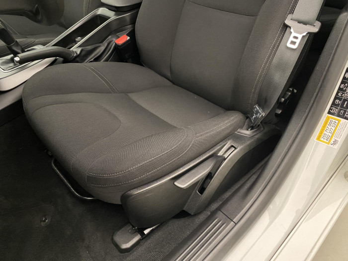 Volvo V40 T2 KINETIC CZ