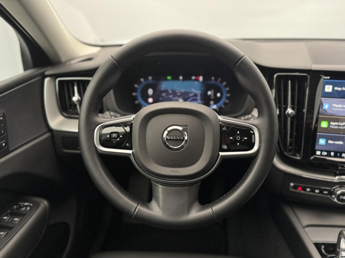 Volvo XC60 B5 AWD DARK PLUS CZ 1.maj
