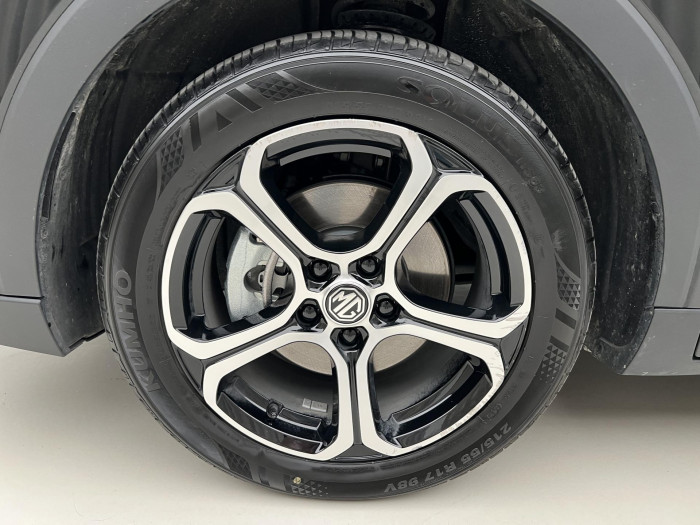 MG ZS 1.5 EMOTION HYBRID+ AUT CZ