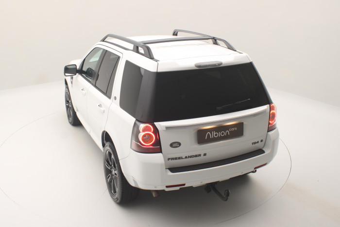 Land Rover Freelander 2.2 TD4 S AWD AUT REZERVACE 2.2 TD