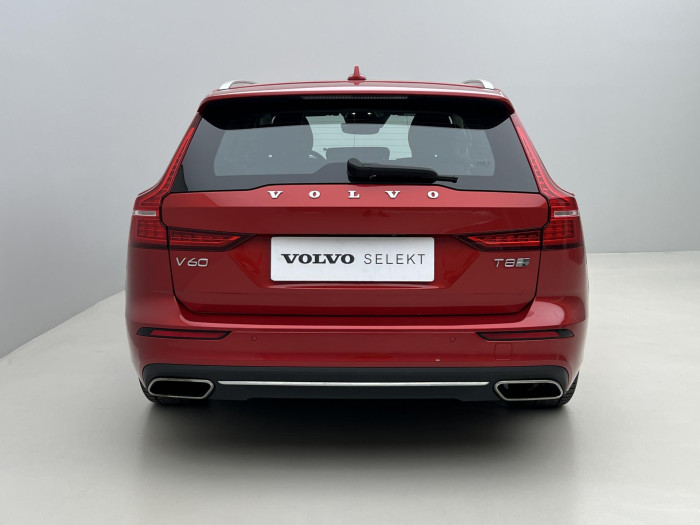 Volvo V60 T8 AWD RECHARGE INSCRIPTION