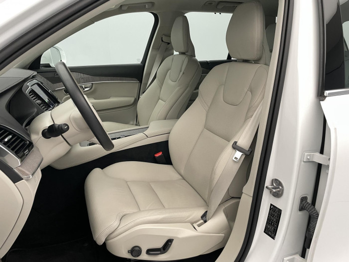 Volvo XC90 B5 AWD AUT BRIGHT PLUS 7-míst