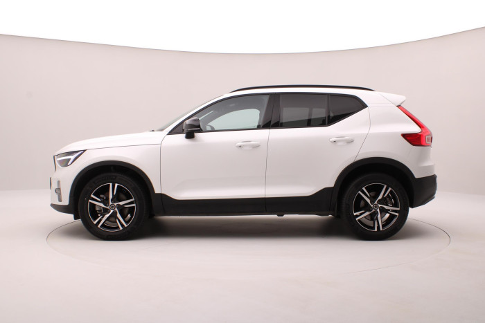 Volvo XC40 B3 DARK PLUS AUT CZ