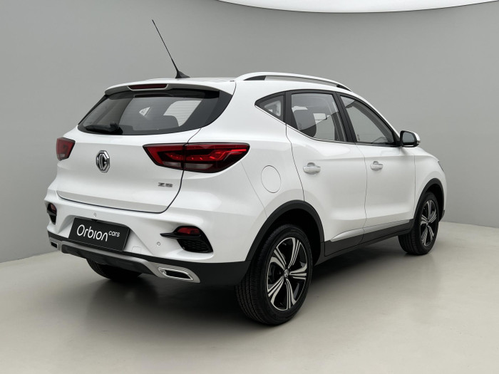 MG ZS 1.5 ESSENTIAL PLUS CZ 1.maj.