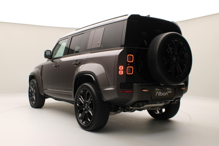 Land Rover Defender P635 OCTA AWD AUT