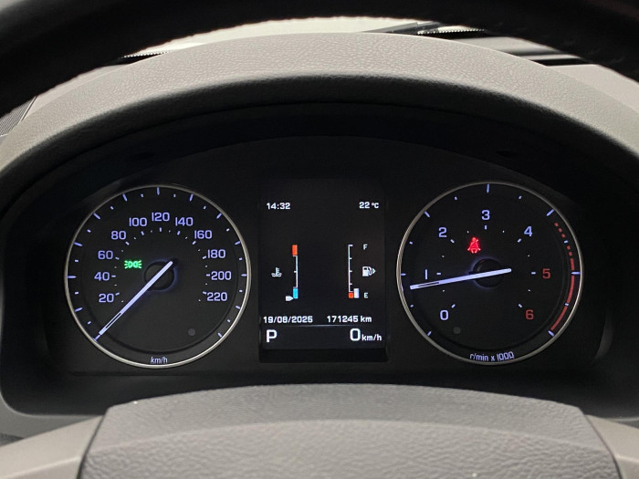 Land Rover Freelander 2.2 TD4 S AWD AUT REZERVACE 2.2 TD