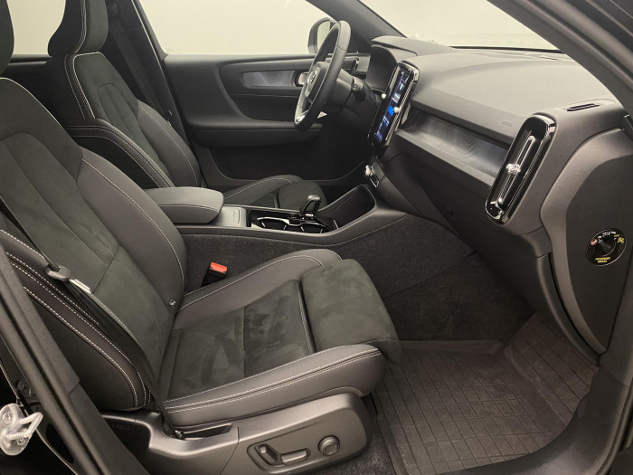 Volvo XC40 RECHARGE TWIN ENGINE PLUS CZ