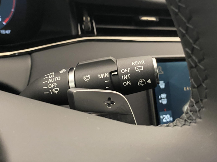 Land Rover Range Rover Evoque D165 R-DYNAMIC SE  AWD AUT 2.0 d Dynamic SE