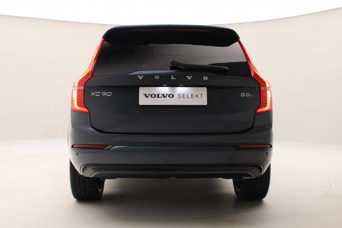 Volvo XC90 B5 AWD ULTIMATE DARK 1. maj