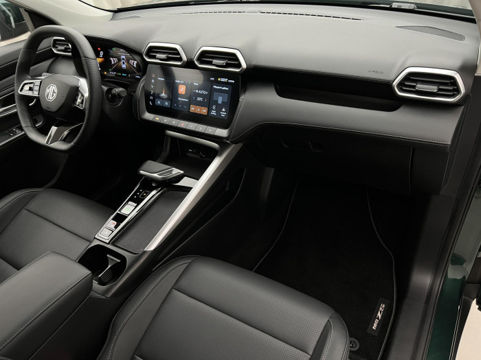 MG ZS 1.5 EXCLUSIVE HYBRID+ AUT CZ 1.5 Exclusive