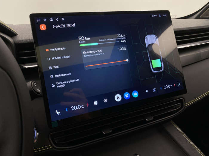 Lynk & Co 01 01 MORE PHEV DEMO