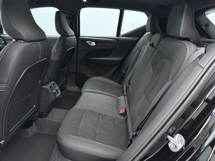 Volvo XC40 B4 AUT DARK ULTRA