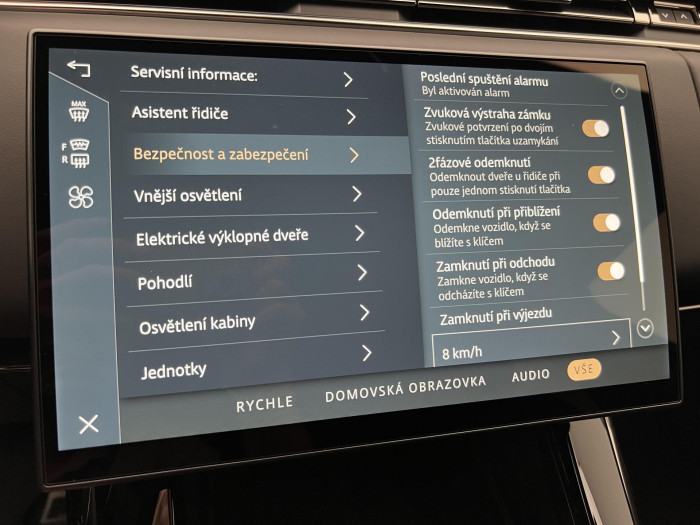 Land Rover Range Rover Sport D300 DYNAMIC HSE AWD Aut 3.0 d Dynamic