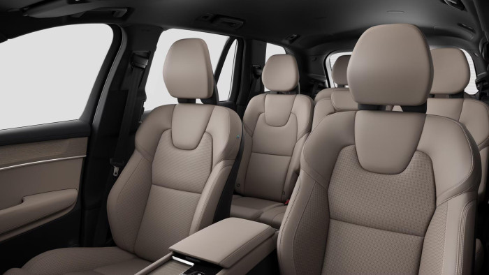 Volvo XC90 T8 AWD RECHARGE DARK PLUS 7m