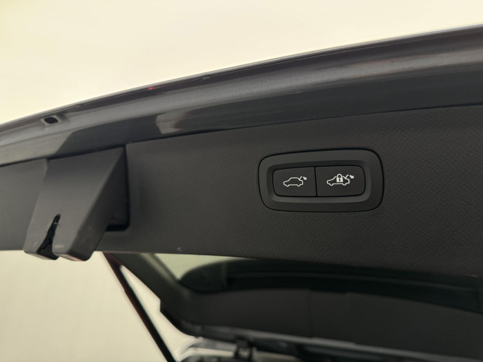 Volvo XC90 D5 AWD INSCRIPTION AUT CZ 2.0 d