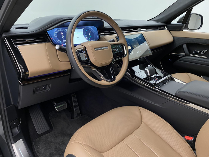 Land Rover Range Rover Sport P550e AUTOBIGRAPHY AWD