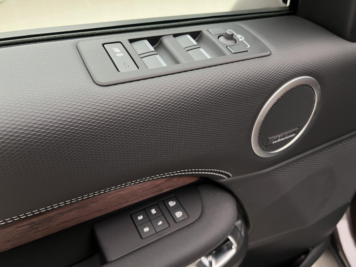 Land Rover Discovery D350 DYNAMIC HSE AWD Aut 3.0 d Dynamic