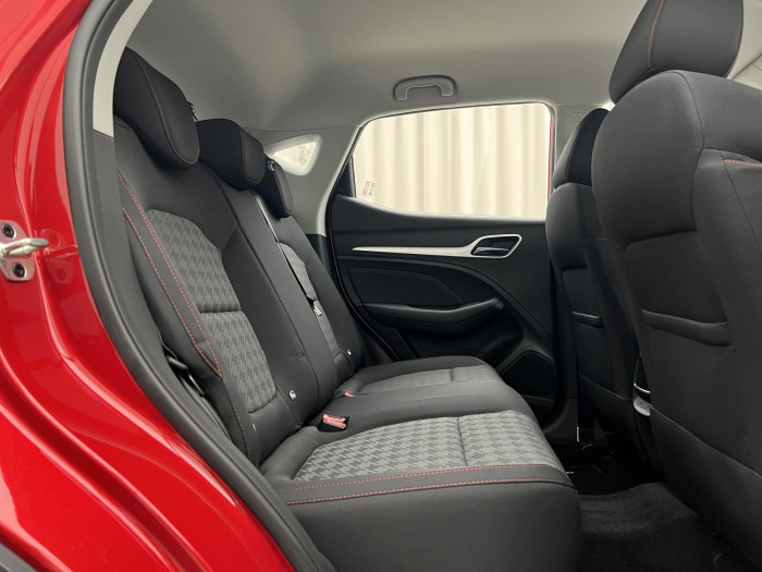 MG ZS 1.5 ESSENTIAL PLUS CZ 1.maj.