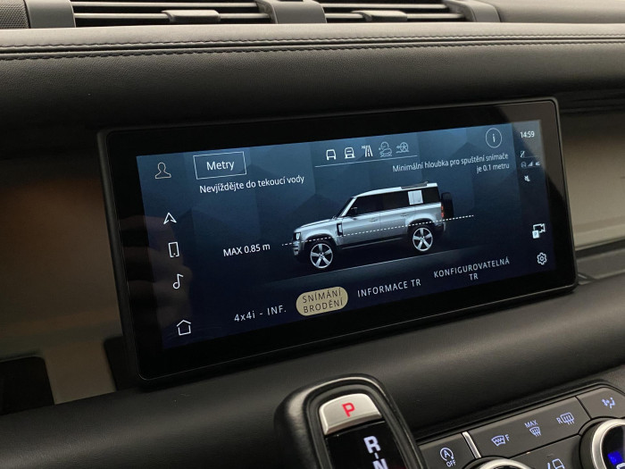 Land Rover Defender 110 P400 HSE AWD REZERVACE