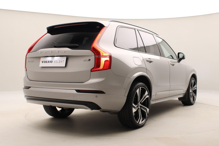 Volvo XC90 B5 AWD ULTIMATE AUT 1.maj