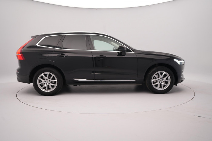 Volvo XC60 T5 AWD INSCRIPTION AUT CZ