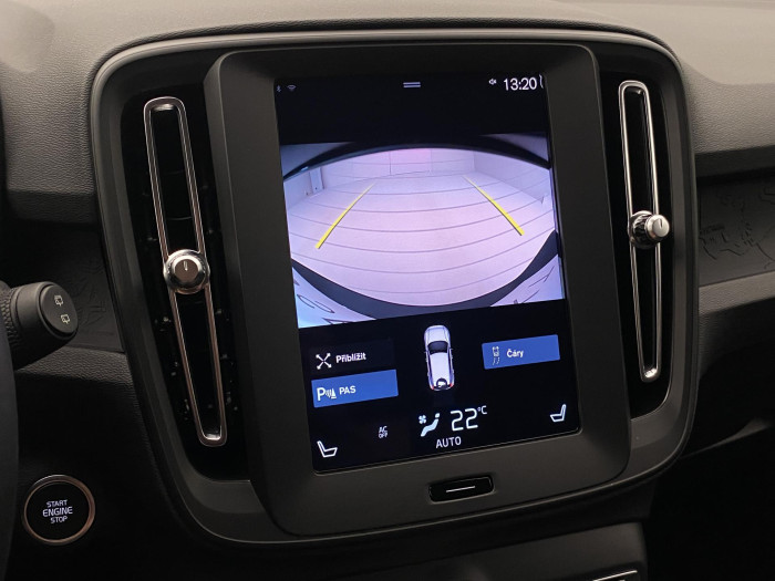 Volvo XC40 T2 KINETIC CZ NAVIGACE