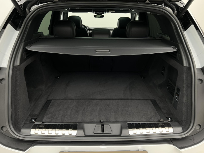 Land Rover Range Rover Sport D300 DYNAMIC SE AWD Aut 3.0 d Dynamic SE