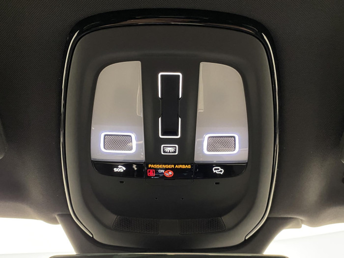 Volvo XC90 T8 AWD RECHARGE BLACK EDITION 2.0 Edition