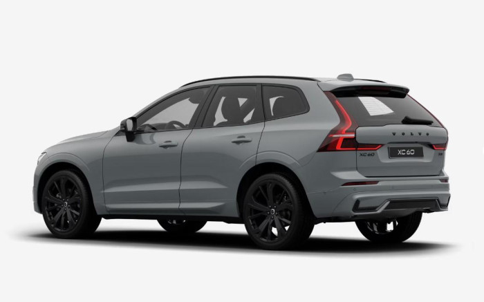 Volvo XC60 B5 AWD AUT PLUS BLACK EDITION
